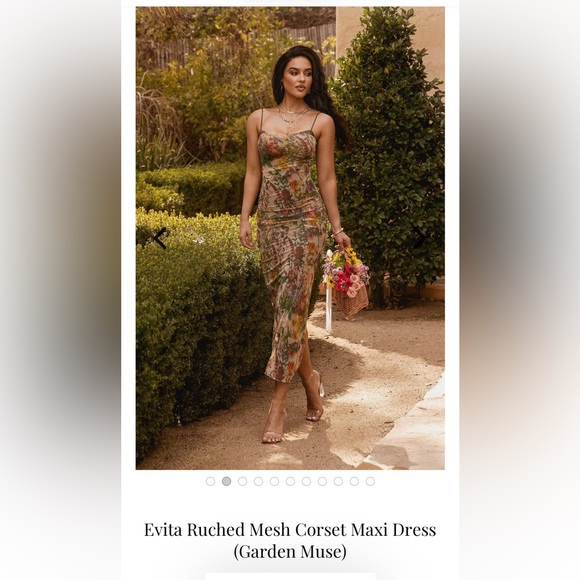 Aliava (formerly Alieva) Evita Floral and Lace Midi Dress - Picture 2 of 11